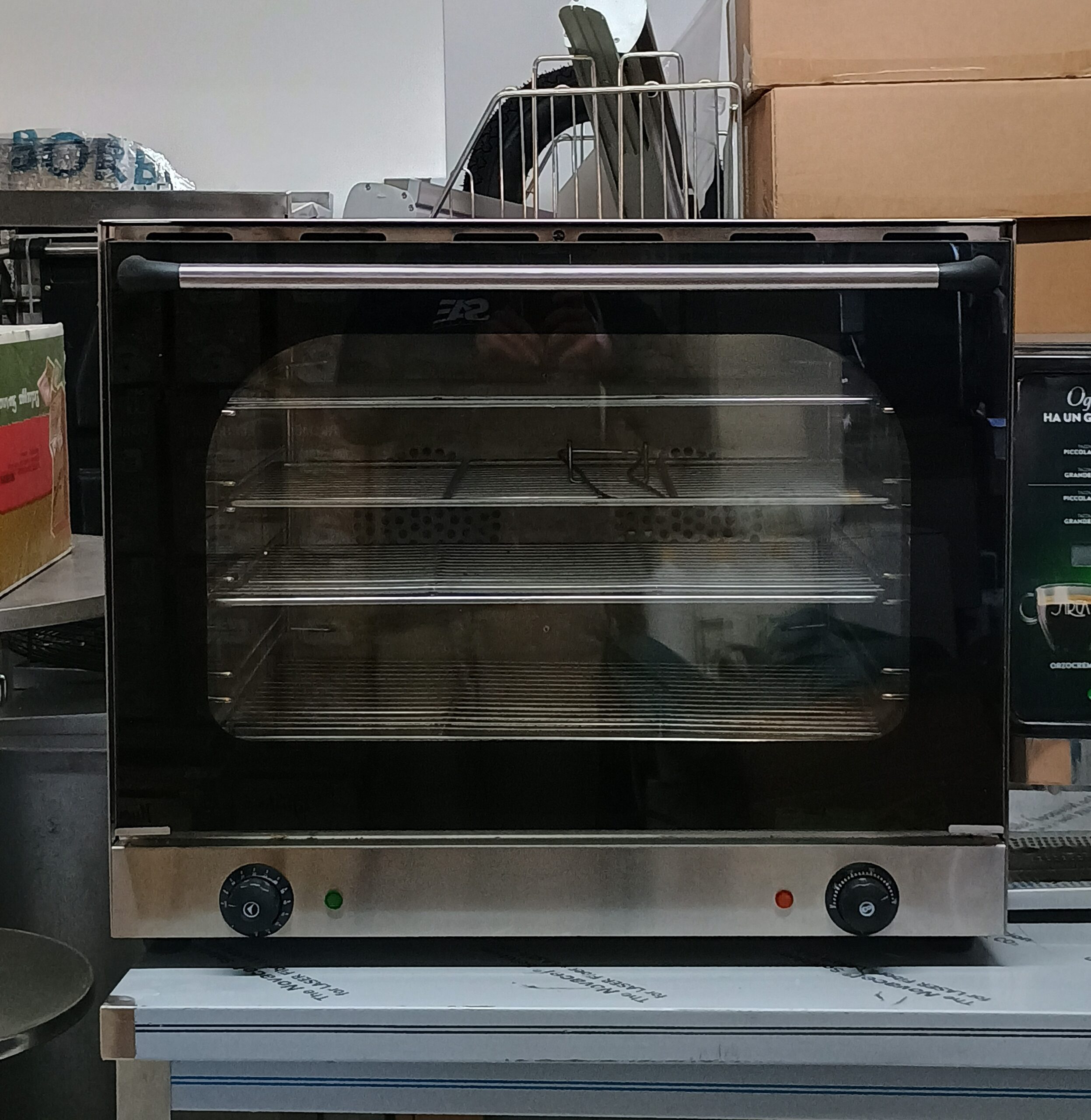 Forno elettrico a convenzione